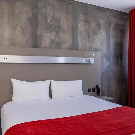 Hotel The Originals City, Les Domes, Sud Saleilles Perpignan