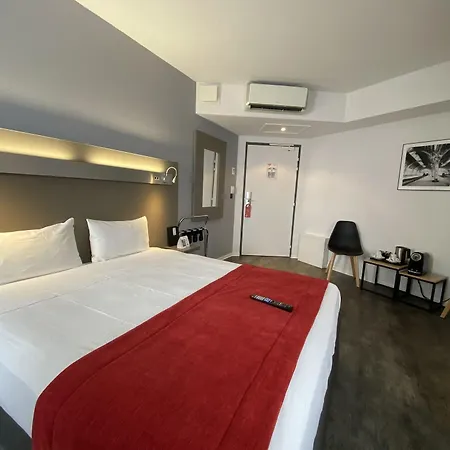 Отель The Originals City, Les Domes, Sud Saleilles 3*