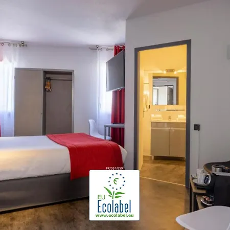 Hotel The Originals City, Les Domes, Sud Saleilles Perpignan