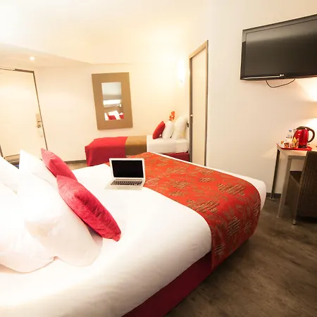 ホテル The Originals City, Les Domes, Sud Saleilles