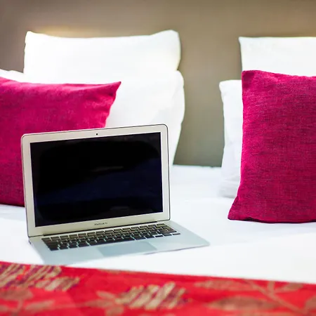 Hotel The Originals City, Les Domes, Sud Saleilles Perpignan