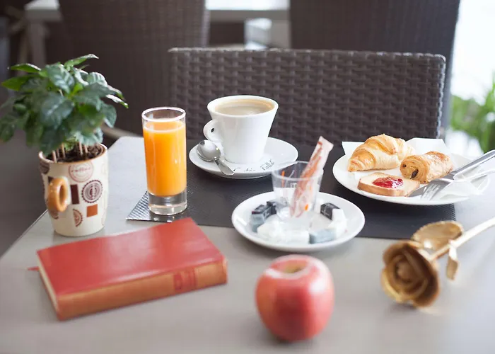 Hotel The Originals City, Les Domes, Sud Saleilles Perpignan