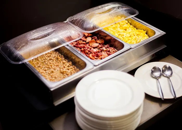 Hotel The Originals City, Les Domes, Sud Saleilles Perpignan