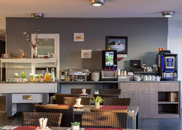 The Originals City, Les Domes, Sud Saleilles Szálloda