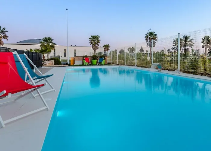 Hotel The Originals City, Les Domes, Sud Saleilles Perpignan